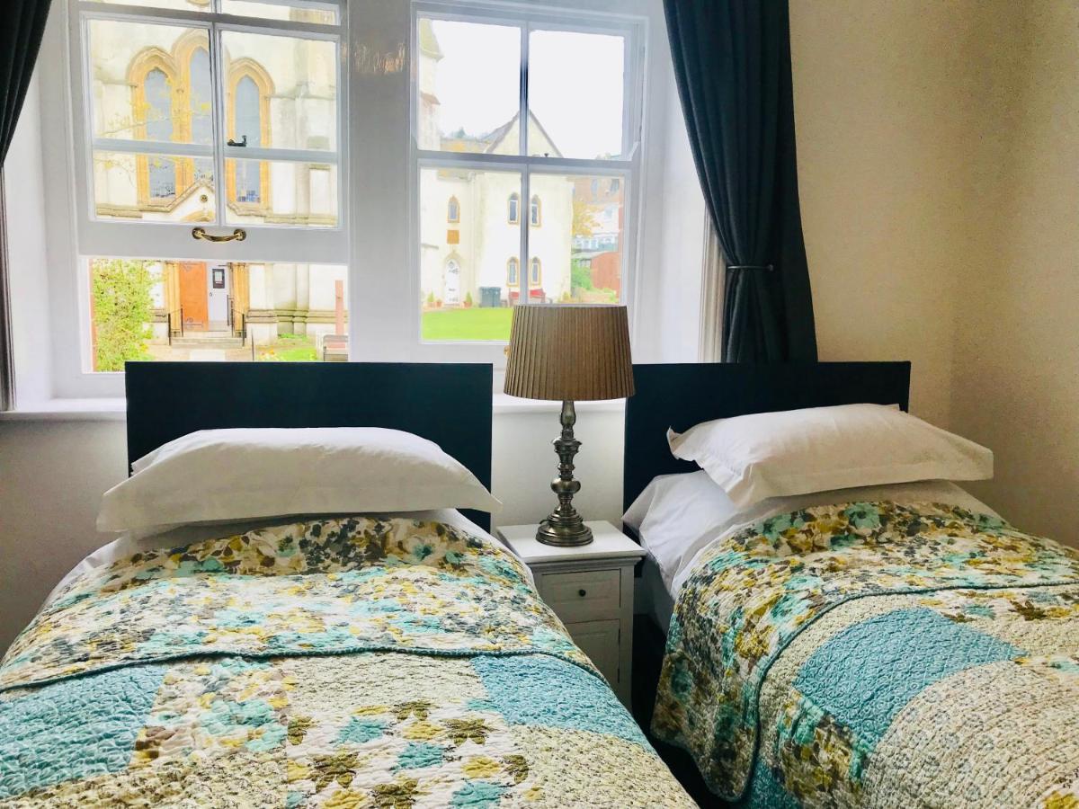 The Nags Head Hotell Lyme Regis Exteriör bild