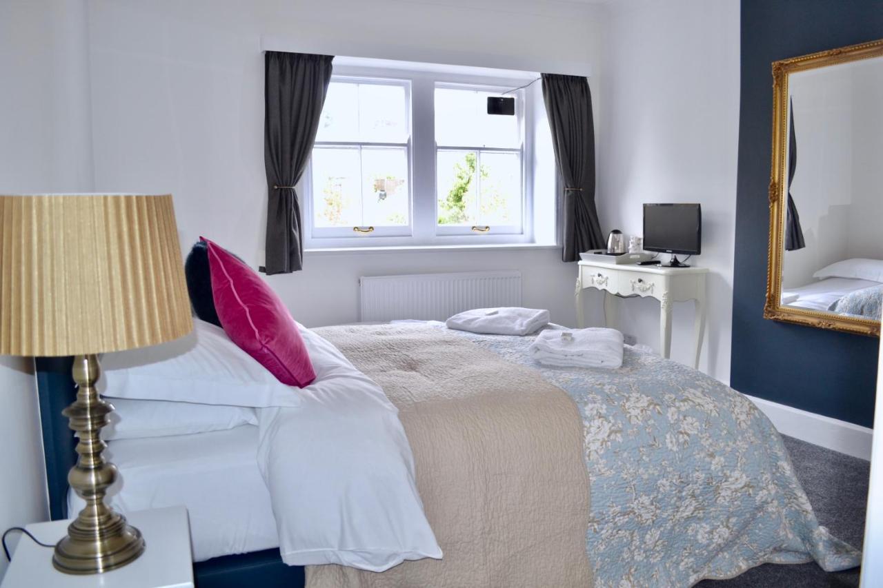 The Nags Head Hotell Lyme Regis Exteriör bild